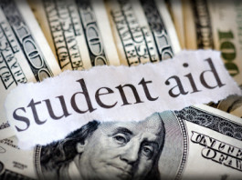 financial_aid_student